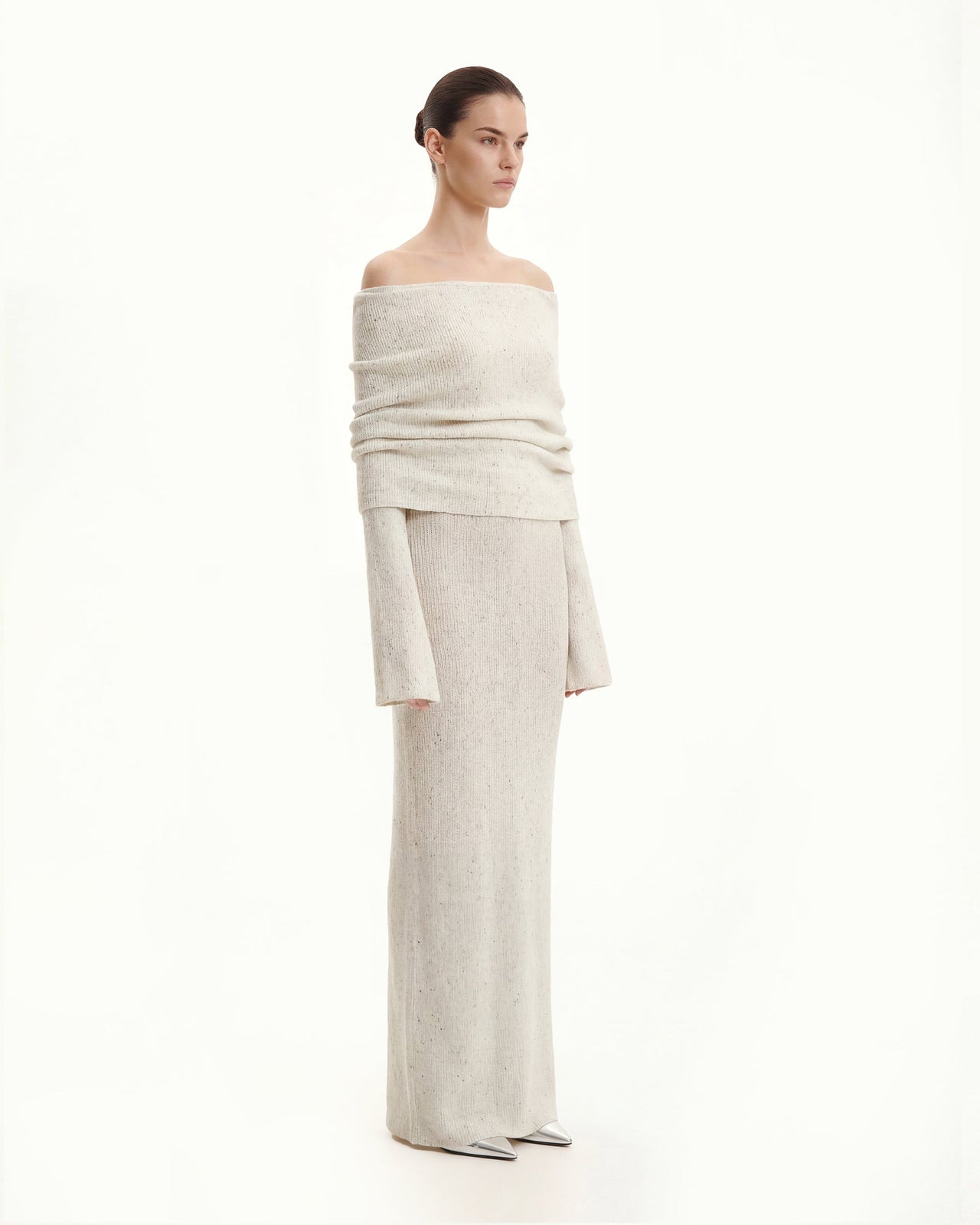 니트 오프숄더 맥시 드레스 - 크림