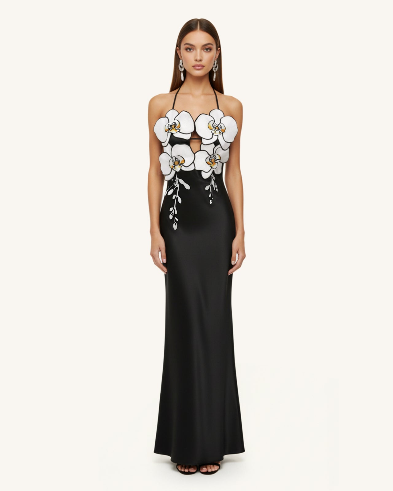 Orchid 자수 드레스 – 블랙/화이트