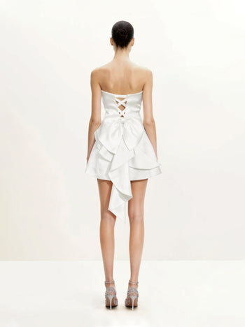 새틴 스트랩리스 보우백 미니 드레스 - 화이트