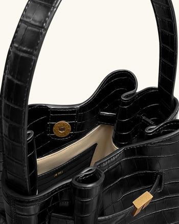 Clara 락 포인트 버킷 숄더백 - 블랙 크록