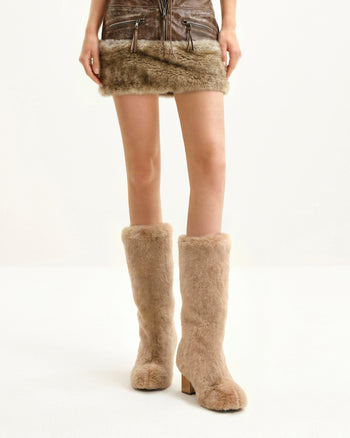 Isabella 슬라우치 인조 모피 부츠 - 베이지