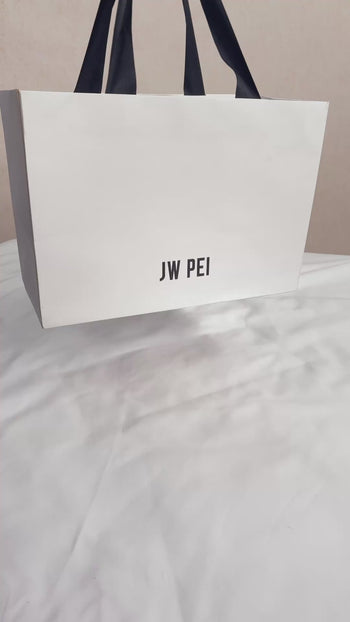 Jayla 메탈 펜던트 장식 숄더백 - 딥 버건디