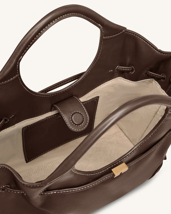 Elara 드로스트링 토트백 - 브라운